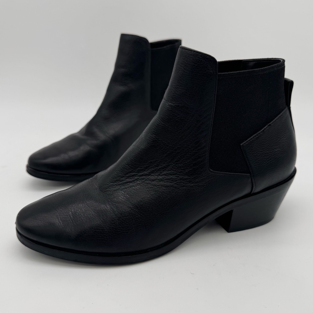Cole Haan Gia Black Leather Heel Ankle Boot Size 8 B